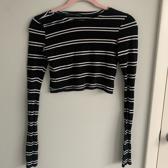 Zara Tops - Zara Striped Long Sleeve Crop Top